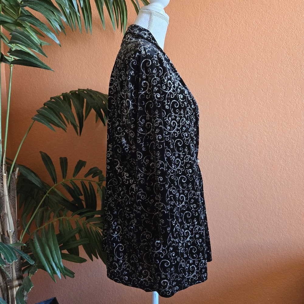 3/$25 Notations Woman Velvet Sparkle Top Jaxket Stretch 1X Black Silver Evening - Picture 2 of 12